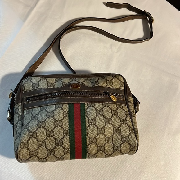 Gucci bag - Picture 4 of 17